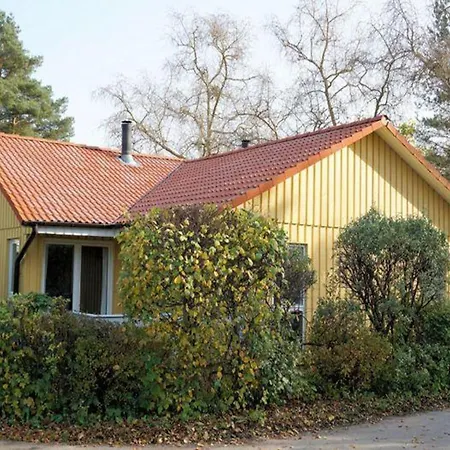 Doppelbungalow Mit Terrasse Im Mirow *