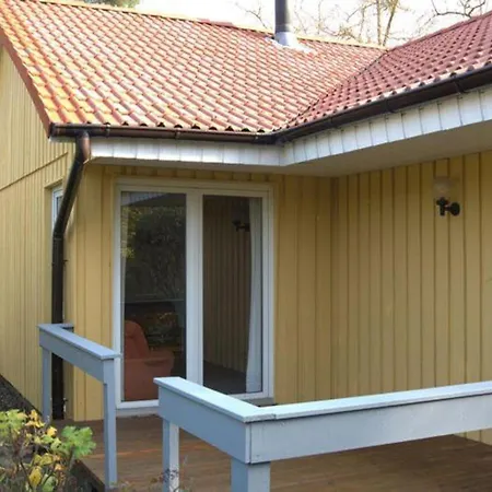 Ferienhaus Doppelbungalow Mit Terrasse Im Mirow Granzow